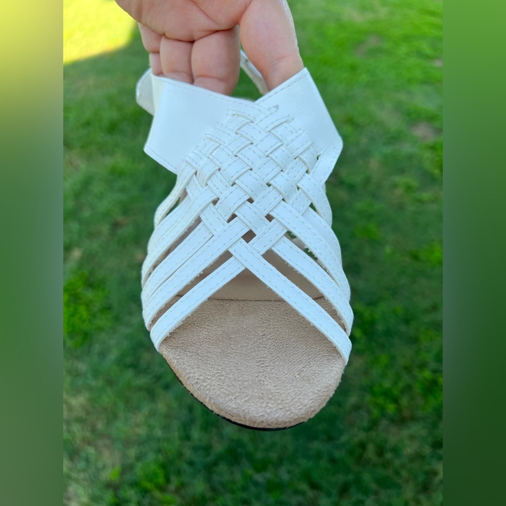 NWOT Angel Steps Weave Wedge Sandal Size 6.5 - Picture 5 of 9